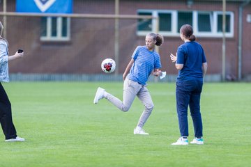 Bild 46 - wBJ Hamburger SV - Holstein Kiel : Ergebnis: 2:0